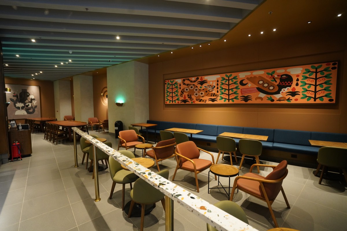 Tata Starbucks – Phoenix Mall, Ahmedabad — image 2